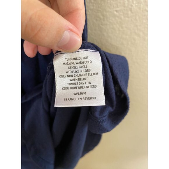 Style & Co Petite Navy Sleeveless Top PM Embroidered polyester pullover v-neck - Picture 4 of 6